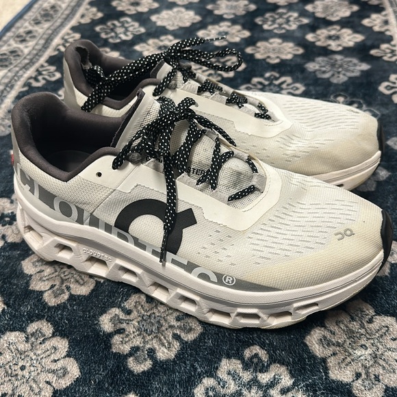 On Cloud Cloudmonster Sneakers - Picture 9 of 15